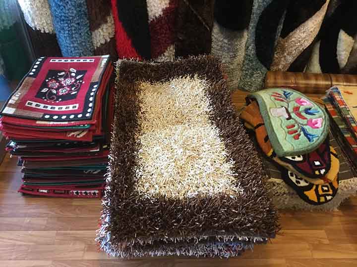 Firdous Carpets