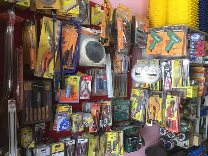 S M B Hardware and safety tools